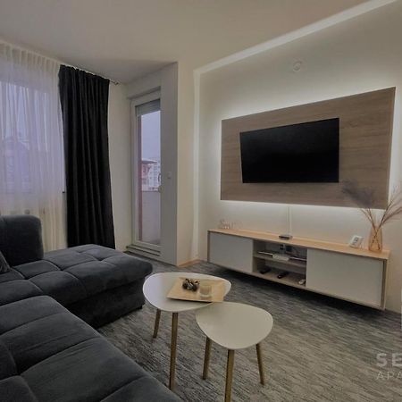 Apartment Sergej SJJ Eksteriør billede